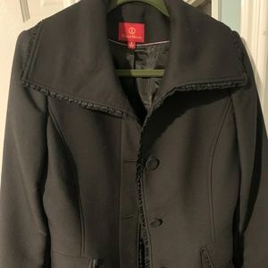 Cole Haan Vintage coat, 100% Virgin Wool, size 8